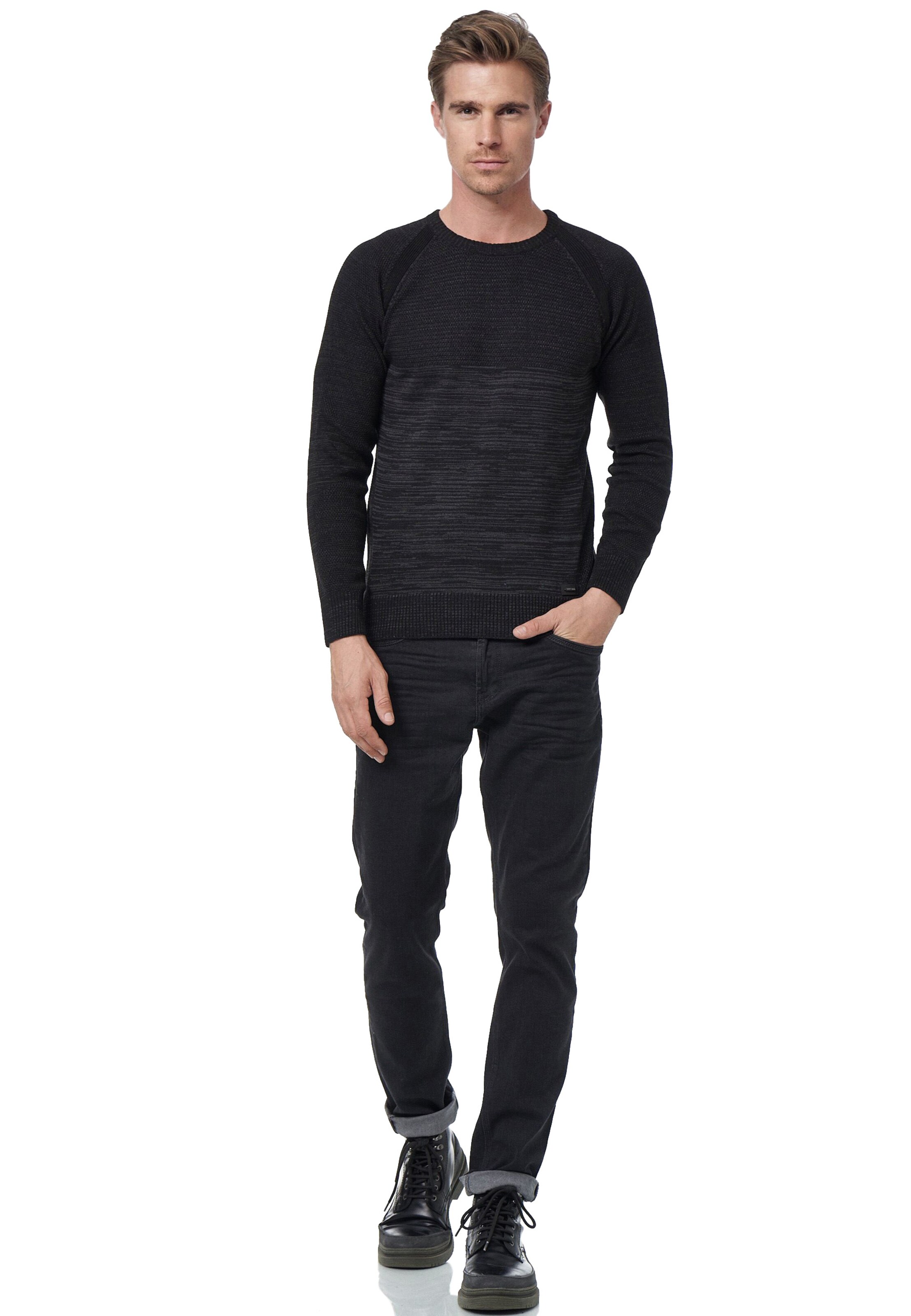 Rusty Neal Pullover in Schwarz