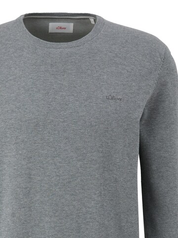 s.Oliver Pullover 'Basic'‌‌ in Silber