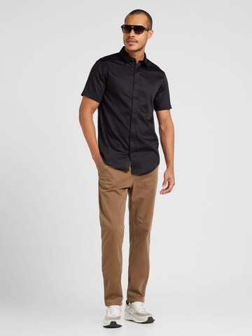 ARMANI EXCHANGE - Ajuste regular Camisa en negro
