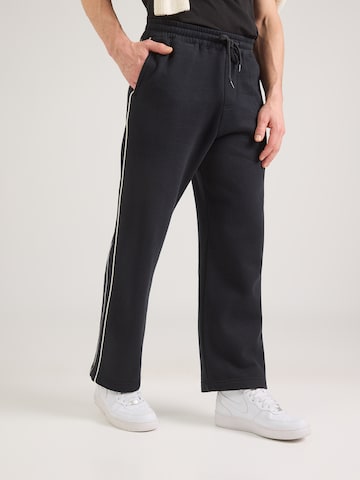 melns HOLLISTER Baggy Bikses: no priekšpuses