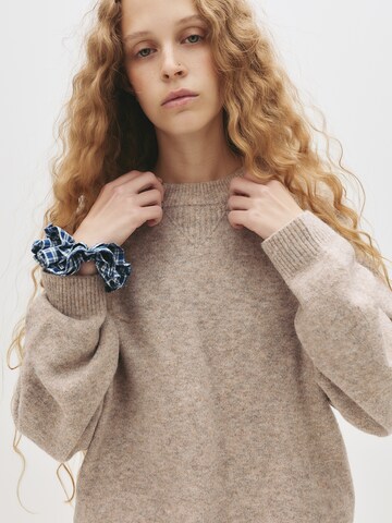 Pull&Bear Neulepaita värissä ruskea