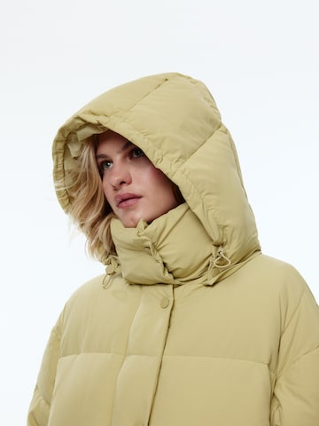 EDITED Zimní kabát 'Ally' – zelená