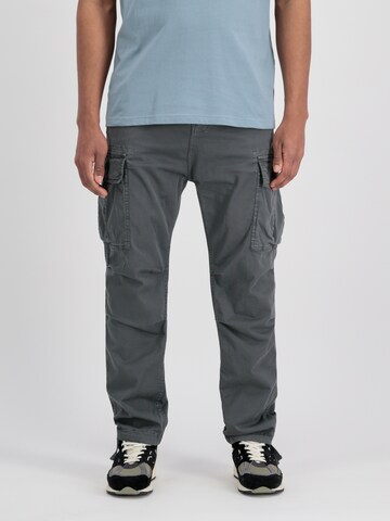 ALPHA INDUSTRIES Regular Cargo trousers 'Alpha Industries ' in Grey: front