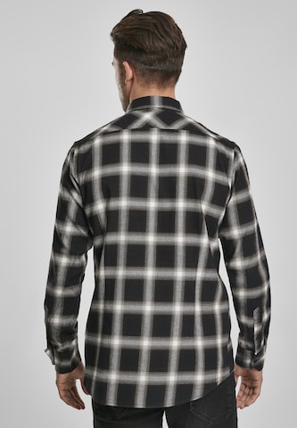 Urban Classics - Regular Fit Camisa em preto