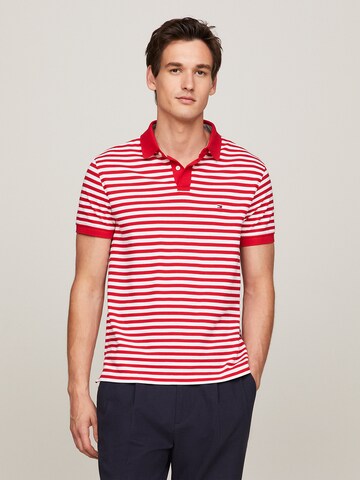 T-Shirt TOMMY HILFIGER en rouge : devant