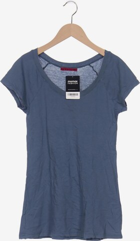 Velvet by Graham & Spencer Top & Shirt in S in Blue: front