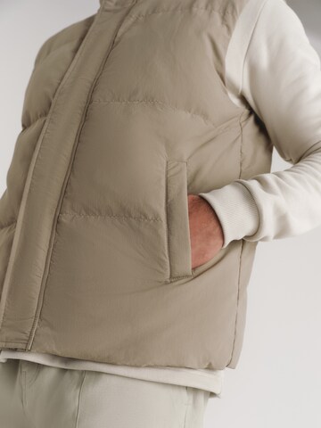 Gilet 'Jannek' di TRAPP in grigio