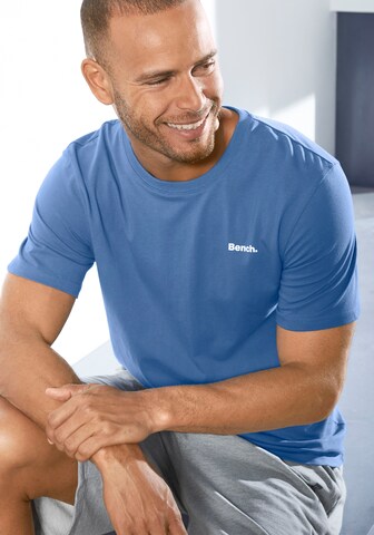 BENCH Shirt in Blue: front