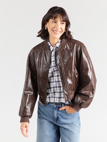 DRYKORN Tussenjas 'MARHAM 10' in Rood: voorkant