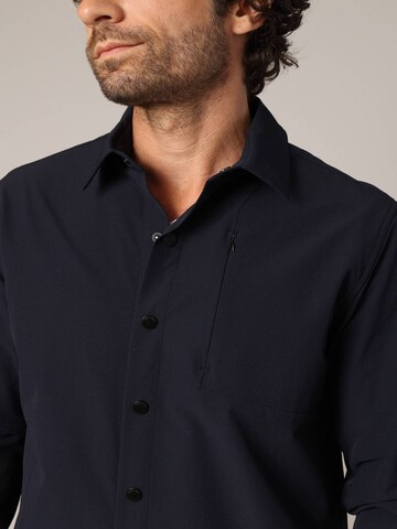 Coupe regular Chemise 'ENRIQUE' Deeluxe en bleu