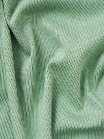 Organication Top in Grün