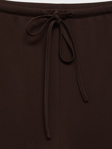 MANGO Loosefit Hose 'CANDELA' in Braun