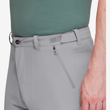 MAMMUT Slimfit Outdoorhose 'Runbold' in Grau