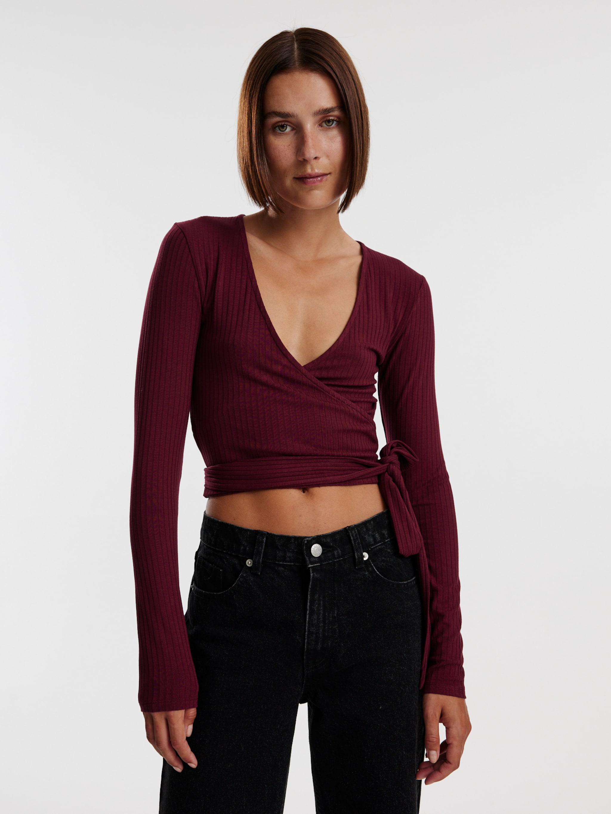 EDITED Produits T-shirt 'Sabrina' rouge foncé