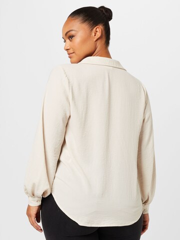 Chemisier 'AYO' ONLY Carmakoma en gris