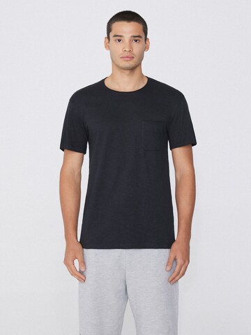 Tezenis Shirt in Black: front