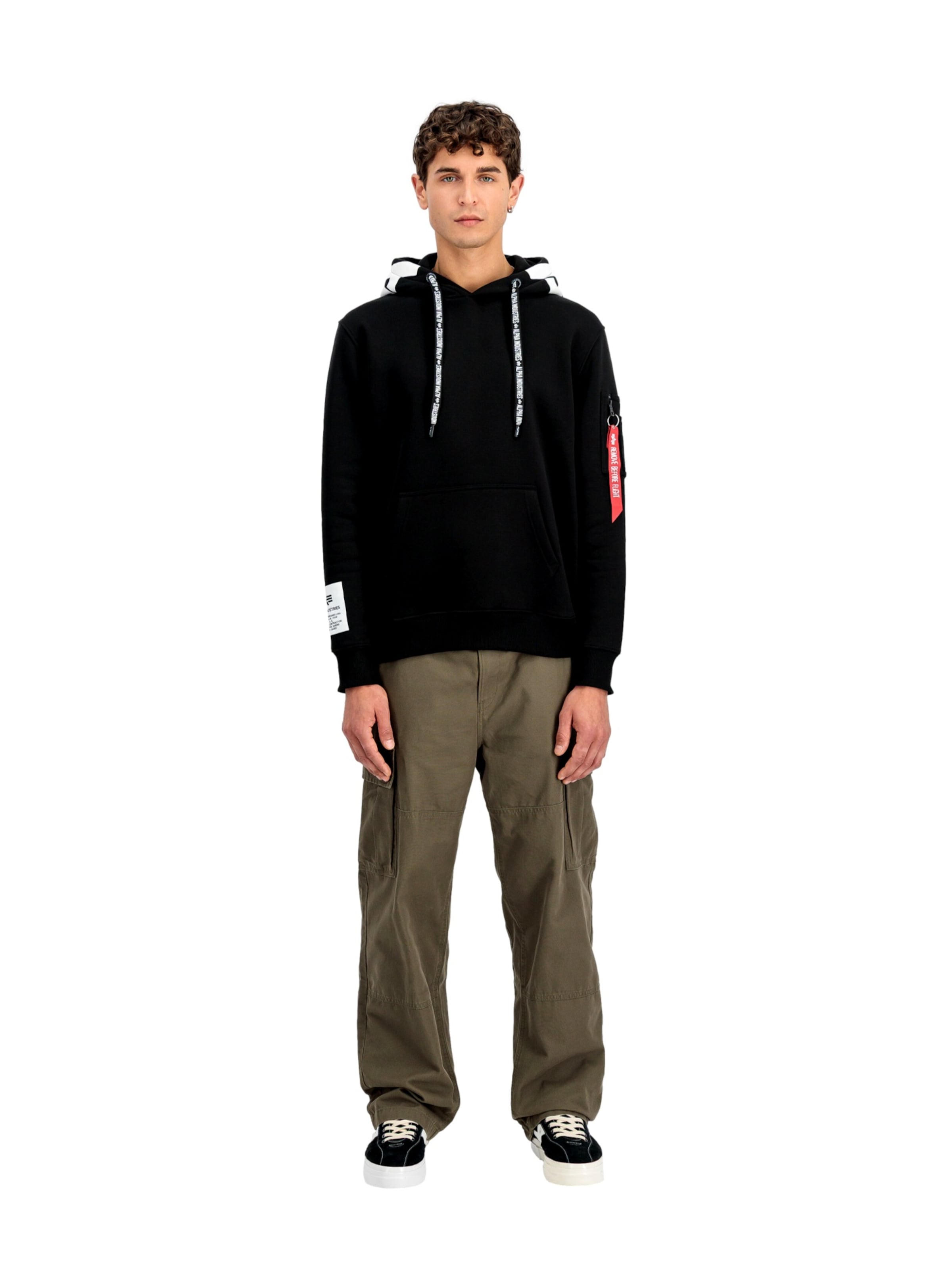 ALPHA INDUSTRIES - Sudadera en negro