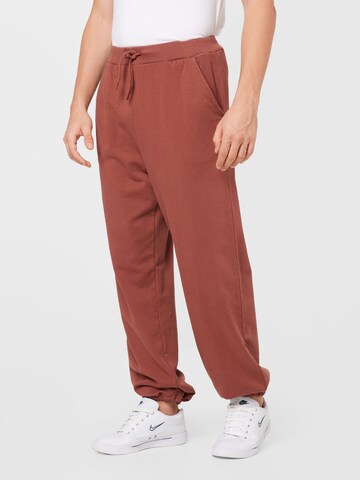 Loosefit Pantalon 'Luis' ABOUT YOU Limited en marron : devant