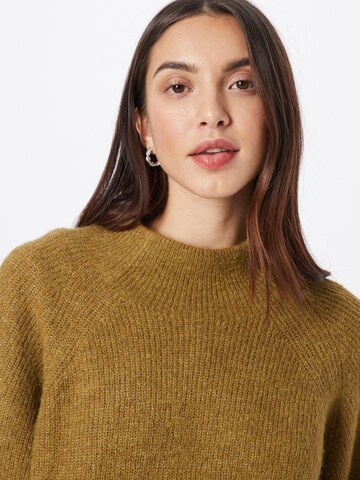 TOM TAILOR Sweater in Green