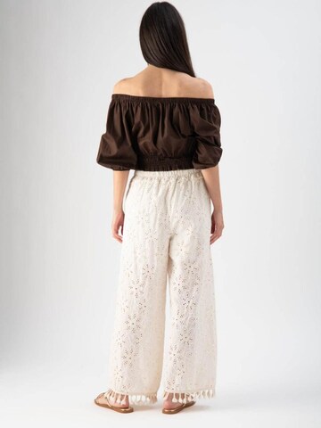 MND Loose fit Pants in Beige