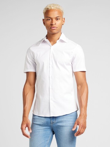 Regular fit Camicia di TOPMAN in bianco: frontale