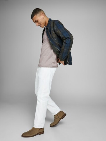 Coupe regular Pull-over JACK & JONES en gris