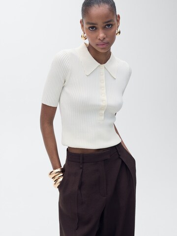 MANGO Sweater in Beige: front