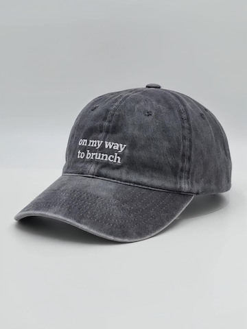 grippyglow Cap 'On my way to Brunch' in Grey: front
