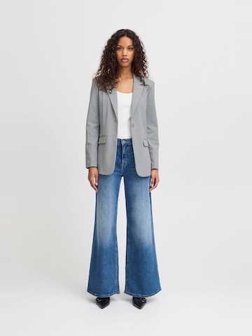 Blazer 'Kate' di ICHI in grigio
