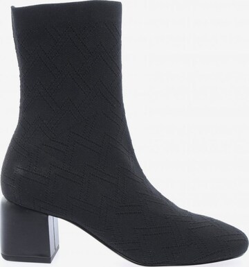 What For Dress Boots in 37 in Black: front