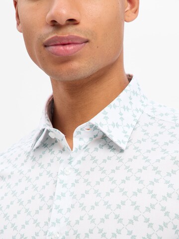 Coupe slim Chemise 'Pierce' JOOP! en blanc