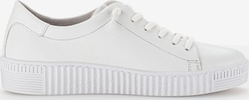 Sneaker bassa di GABOR in bianco