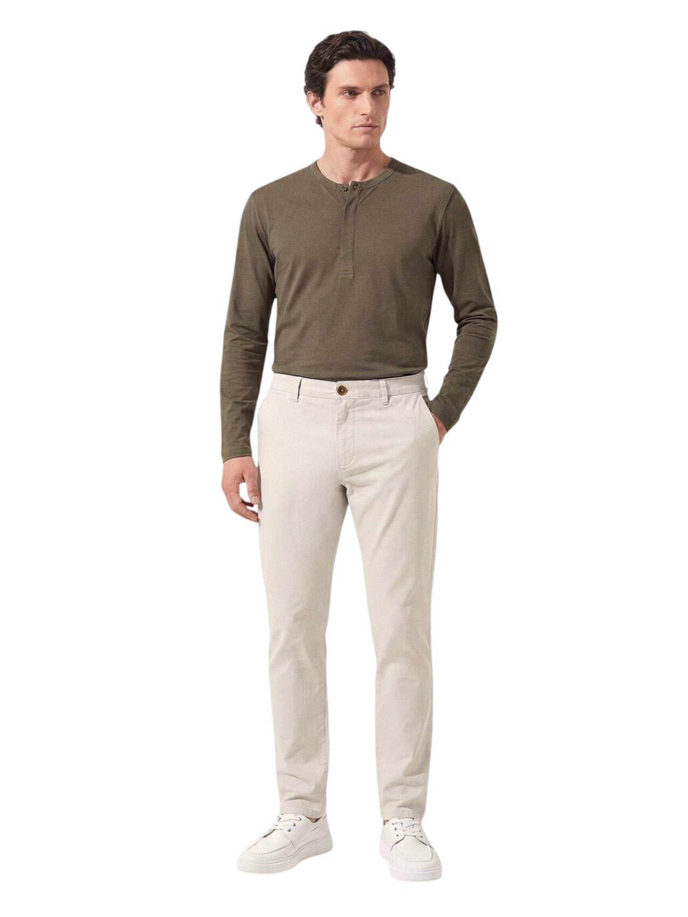Ramsey Regular Chino in Beige