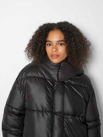 Manteau d’hiver Bershka en noir