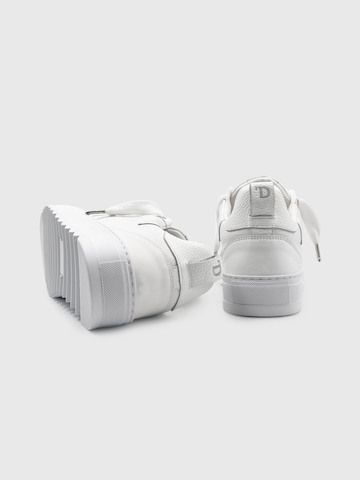 Sneaker bassa 'Charm' di Dutch'D in bianco