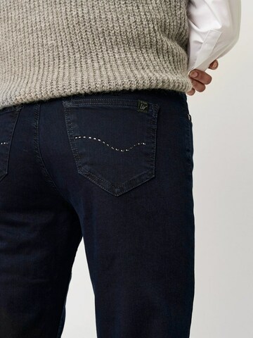 TONI Slim fit Jeans 'Liv' in Blue