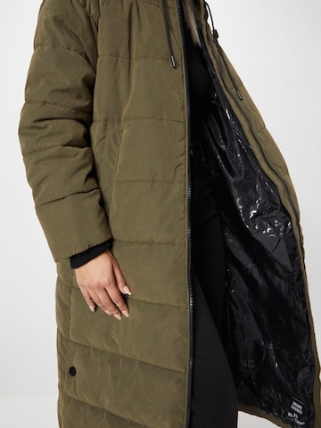 QS Zimní kabát – zelená
