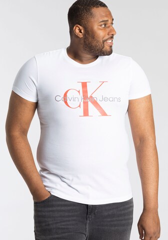 Calvin Klein Jeans Plus Shirt in White: front