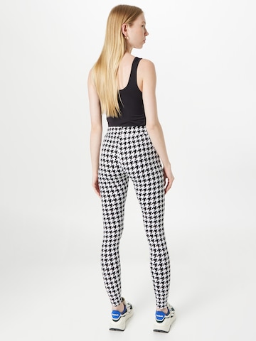 Urban Classics Skinny Leggings in Zwart