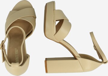 ABOUT YOU - Zapatos con plataforma 'Carina' en beige