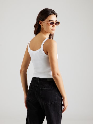 LEVI'S ® Топ 'ESSENTIAL' в Белый
