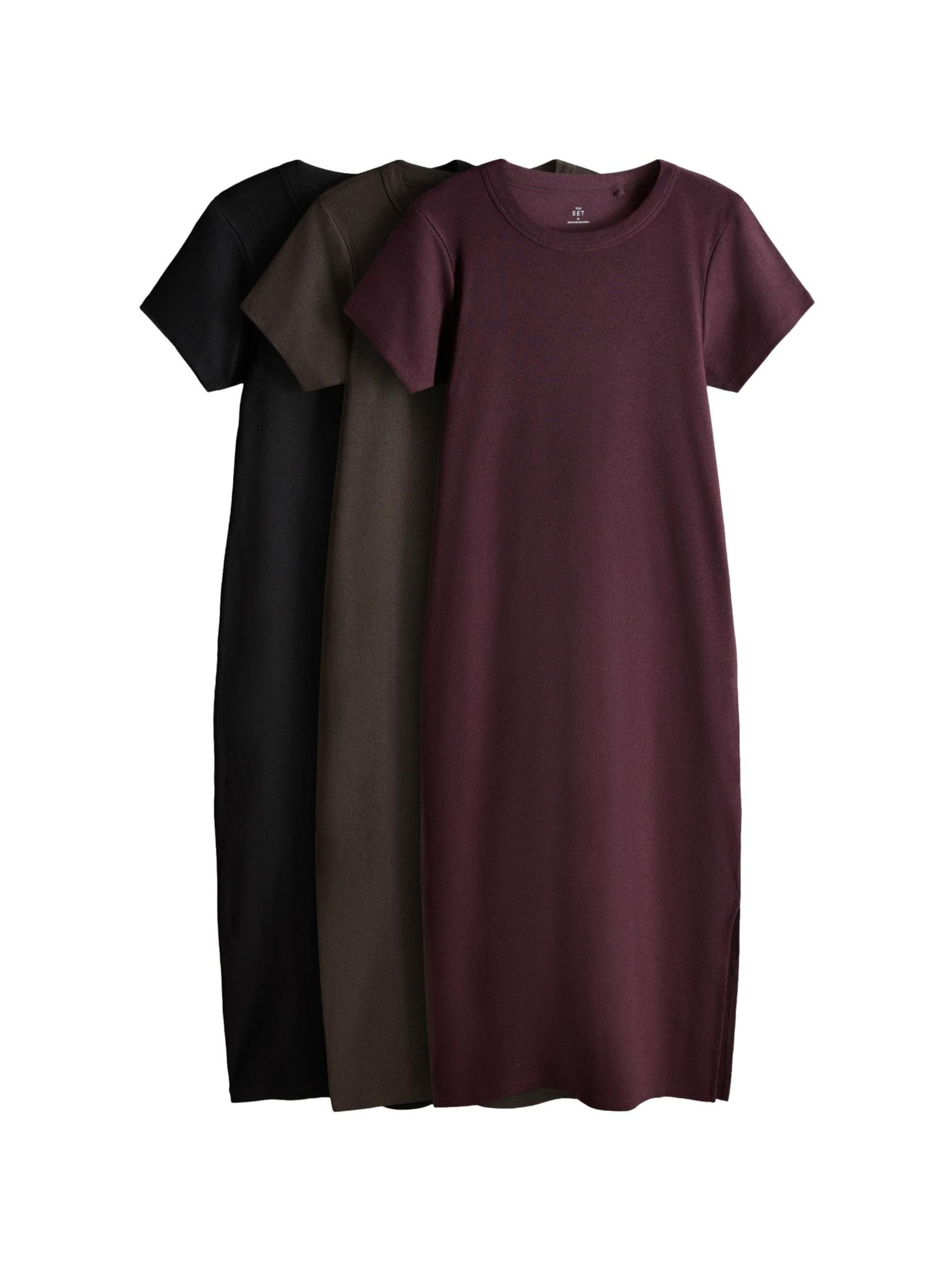 The Set Robe en 34 en brun foncé / mûre / noir, Vue avec produit