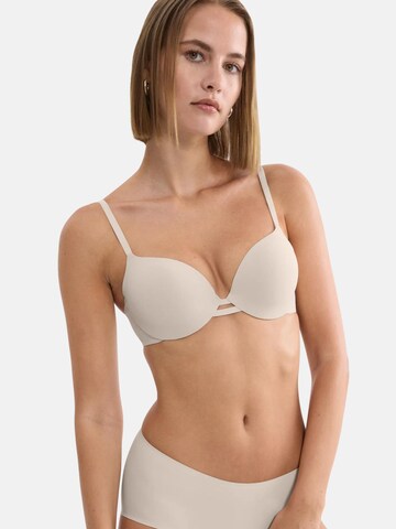 TRIUMPH Σουτιέν για T-Shirt Σουτιέν 'Make-Up Illusion' σε μπεζ: μπροστά