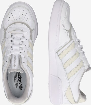 ADIDAS ORIGINALS Nizke superge 'Courtic' | bela barva