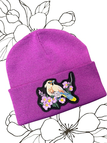 RADADA Beanie 'Waxwing Bird' in Purple