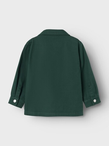 Coupe regular Chemise NAME IT en vert