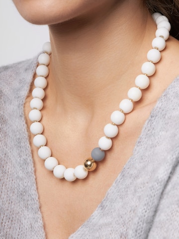 Chaîne 'White Dreams' A&C Oslo – Nordic Design Jewellery en or : devant