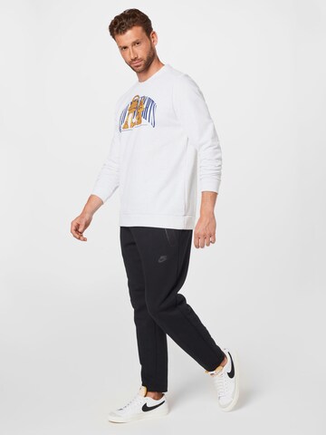 NIKESportska sweater majica - bijela boja