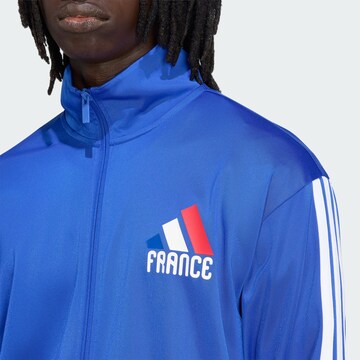 Veste de sport 'FIFA Fussball-Weltmeisterschaft™ 2026 Frankreich' ADIDAS PERFORMANCE en bleu