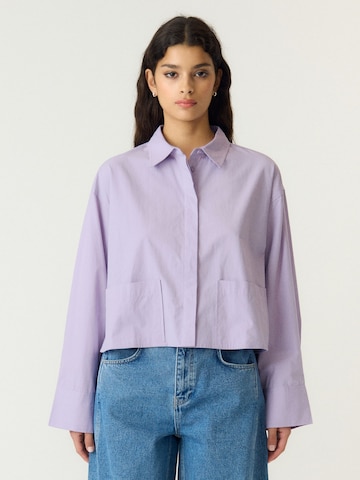 Chemisier 'YASLee' YAS en violet : devant